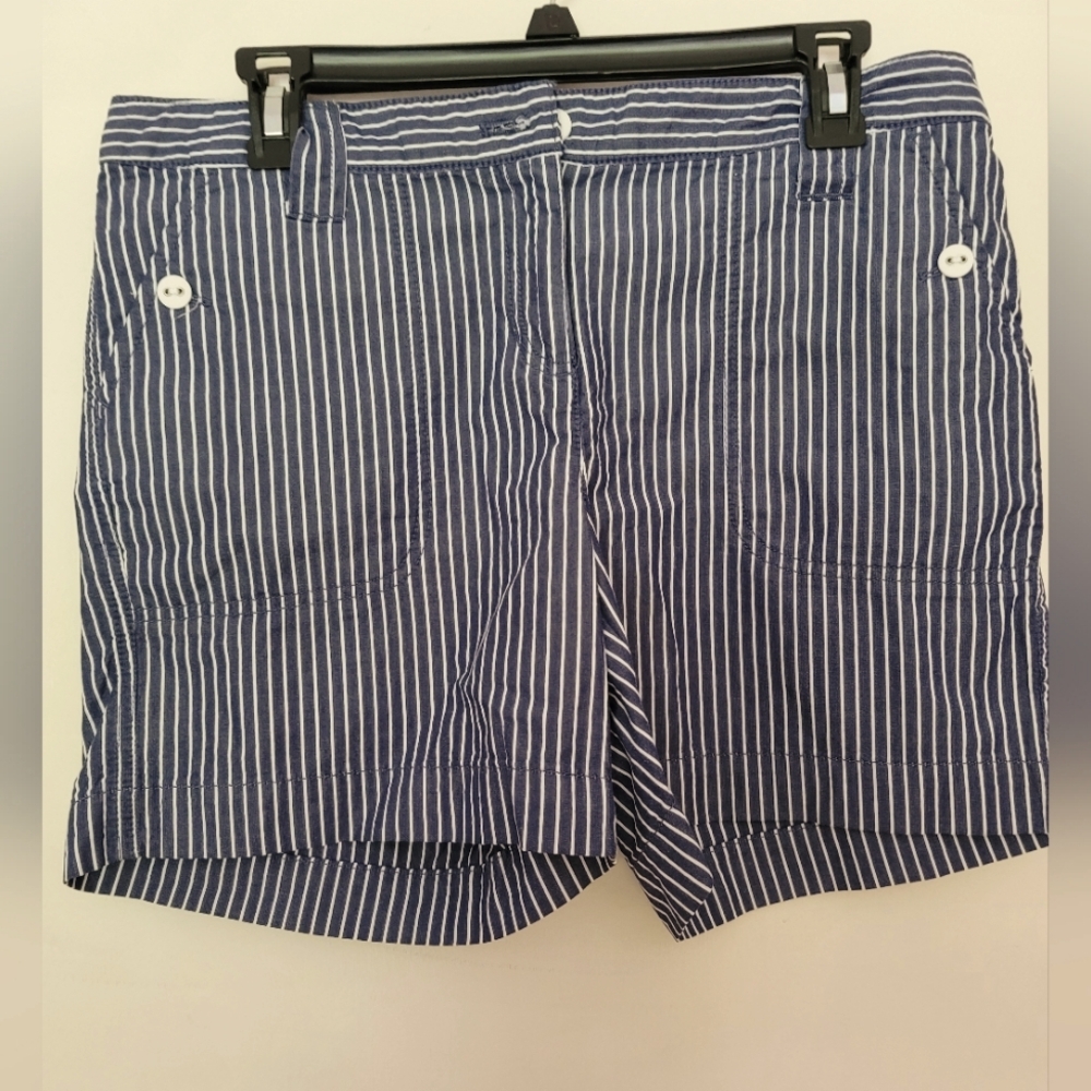Van Heusen Women's Utility Cotton Short